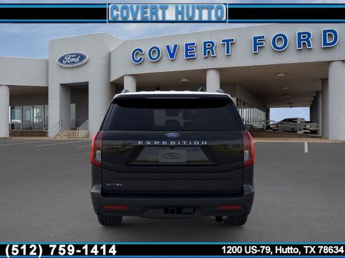 New 2026 Ford Expedition Active image 5