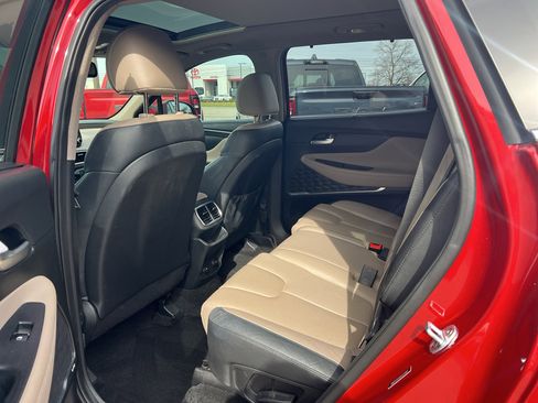 Used 2019 Hyundai Santa Fe Limited image 6
