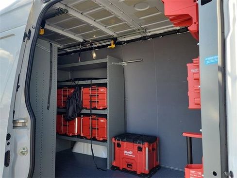 Used 2022 Mercedes-Benz Sprinter 2500 image 21