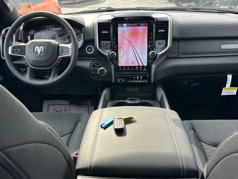 New 2026 RAM 1500 4x4 Crew Cab image 16