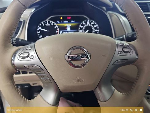 Used 2018 Nissan Murano SL w/ Moonroof Package image 7