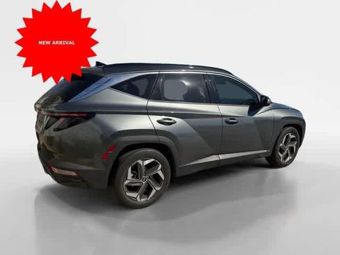 Used 2022 Hyundai Tucson Limited image 3