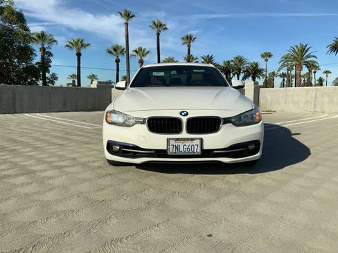 Used 2016 BMW 328i Sedan RWD image 2