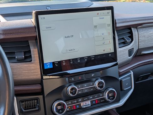 Certified 2024 Ford Expedition Max Limited image 18