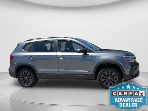 Used 2023 Volkswagen Taos S w/ Driver Assistance Package FWD image 4