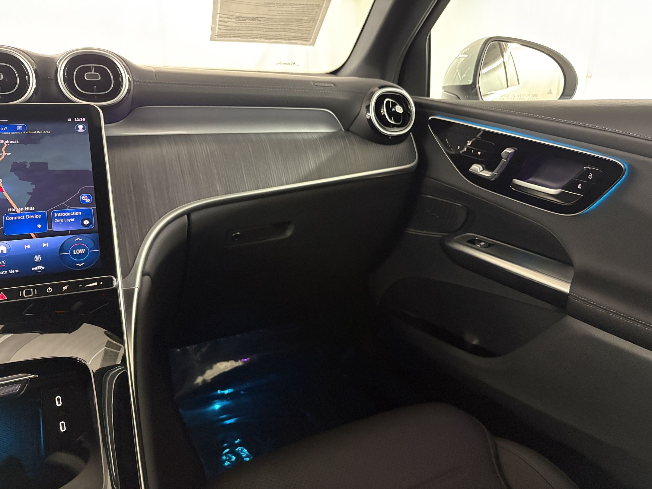 Certified 2025 Mercedes-Benz GLC 350e 4MATIC image 42