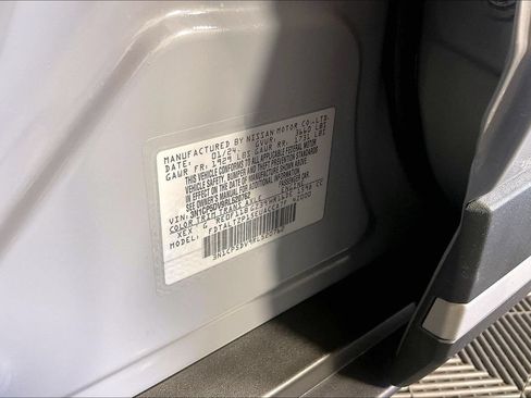 Used 2024 Nissan Kicks SR w/ SR Premium Package FWD image 39
