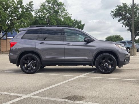 Used 2019 Honda Passport Elite image 2