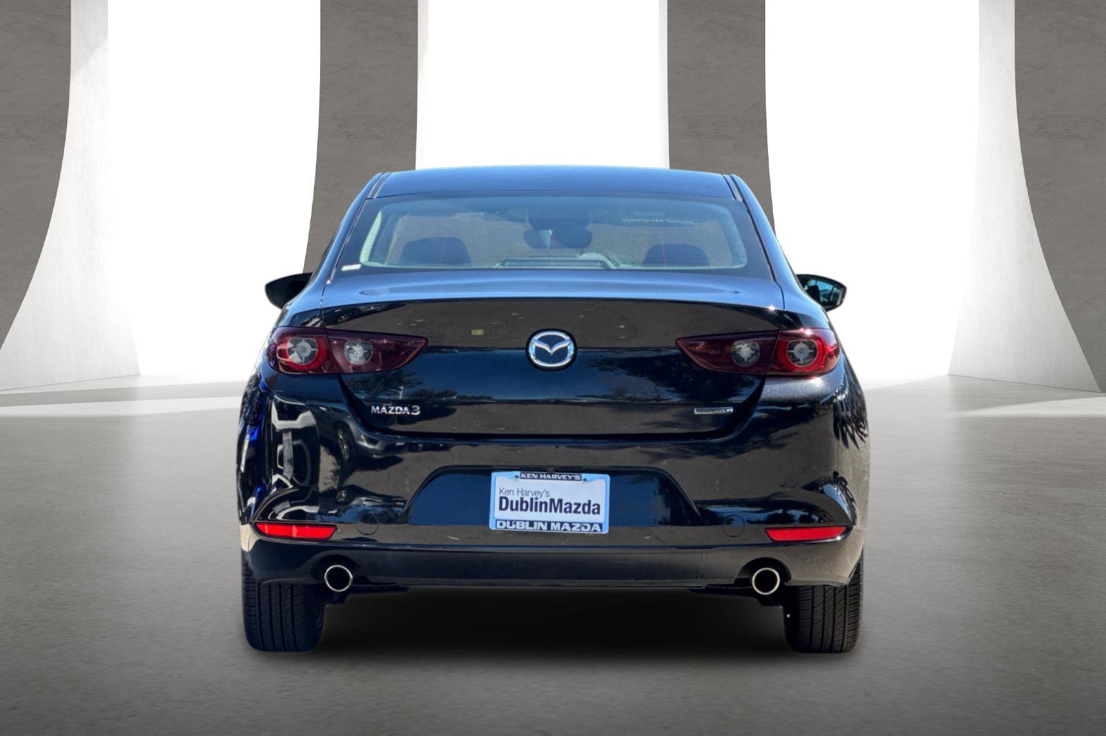 Used 2024 MAZDA MAZDA3 s FWD image 5