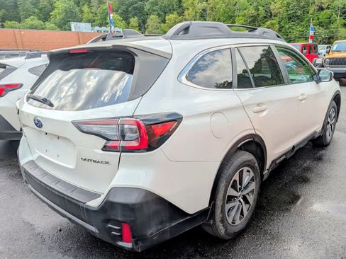 Used 2020 Subaru Outback Premium AWD/4WD image 6