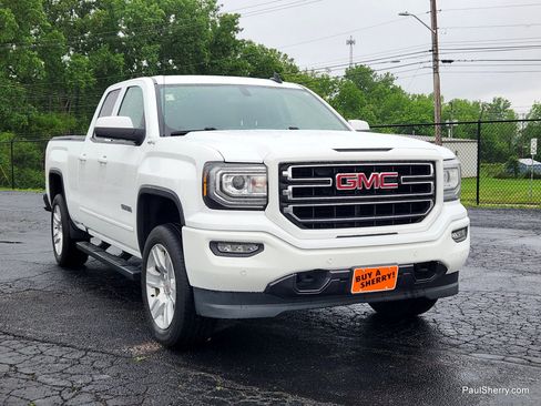 Used 2017 GMC Sierra 1500 SLE w/ Elevation Edition AWD/4WD image 6