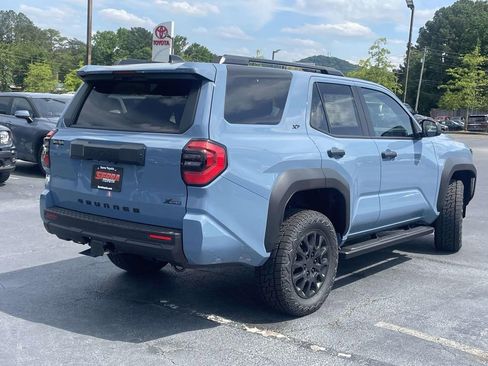 New 2026 Toyota 4Runner SR5 RWD image 3