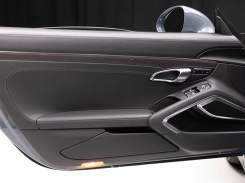 Used 2019 Porsche 911 Turbo S AWD/4WD image 43