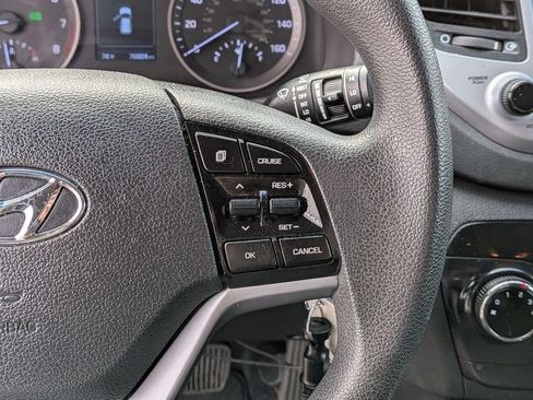 Used 2016 Hyundai Tucson SE FWD image 19