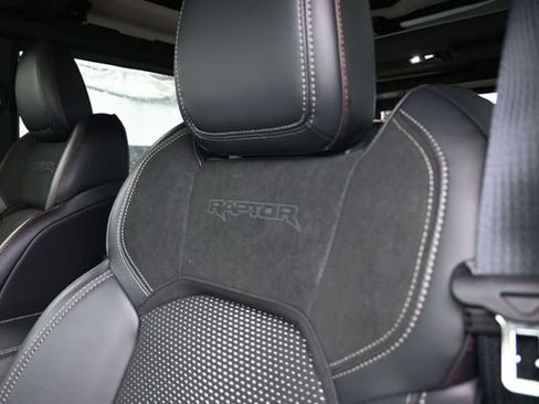 Used 2026 Ford Bronco Raptor AWD/4WD image 19