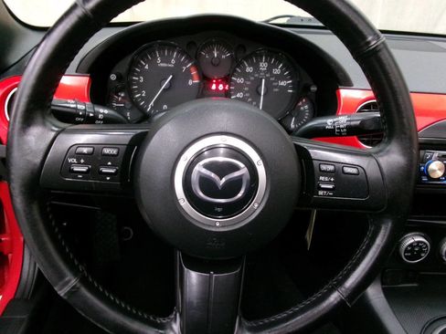 Used 2013 MAZDA MX-5 Miata Club image 26