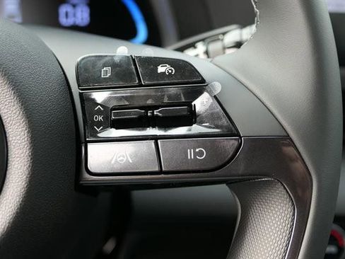 New 2025 Hyundai Elantra Sport image 15