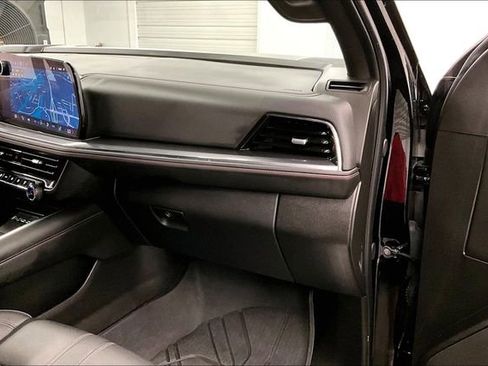 Used 2025 Chevrolet Tahoe RST w/ Comfort Package AWD/4WD image 19