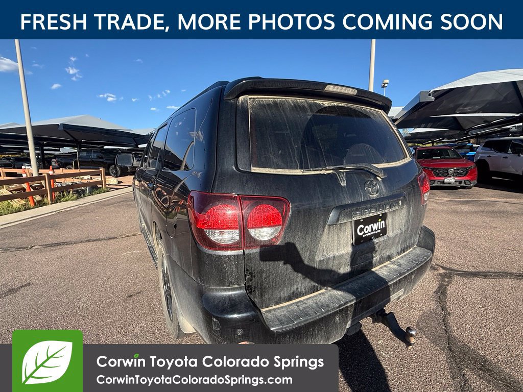 Used 2021 Toyota Sequoia TRD Sport w/ TRD Sport Premium Package AWD/4WD image 5