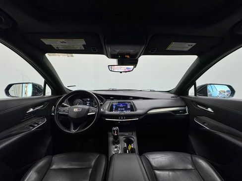 Used 2022 Cadillac XT4 Premium Luxury w/ Enhanced Visibility Package image 20