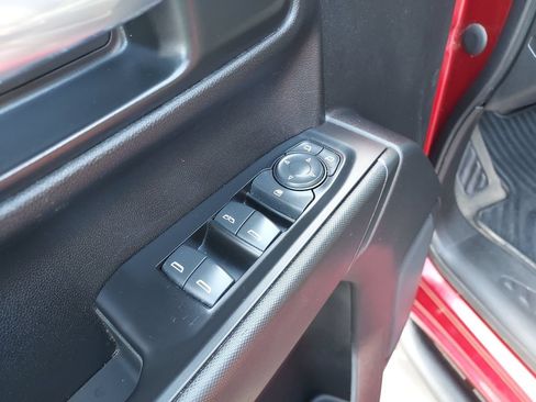 Used 2021 Chevrolet Silverado 1500 Custom Trail Boss w/ LPO, Dark Essentials Package AWD/4WD image 11