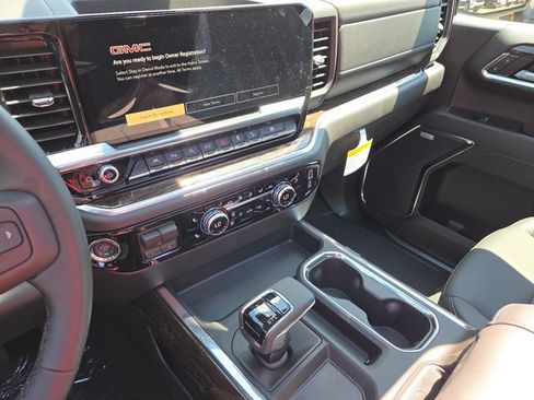 New 2026 GMC Sierra 1500 Elevation w/ Elevation Premium Package AWD/4WD image 37