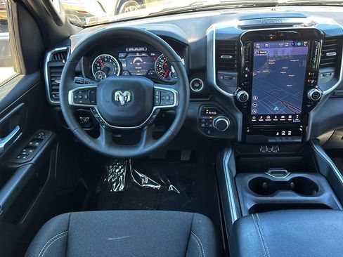 Used 2025 RAM 1500 Big Horn AWD/4WD image 25