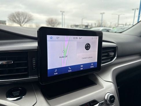 Certified 2024 Ford Explorer XLT w/ Equipment Group 202A image 30