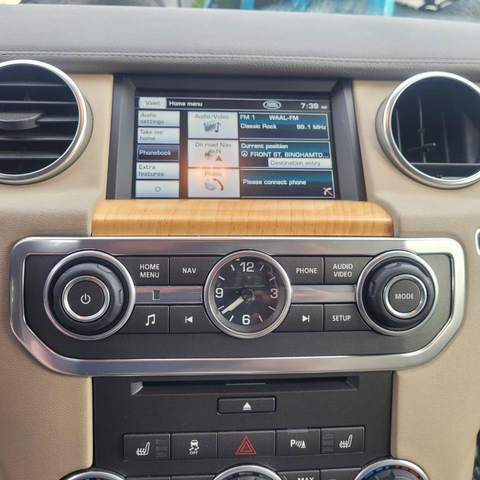 Used 2013 Land Rover LR4 HSE w/ HSE Pkg AWD/4WD image 20