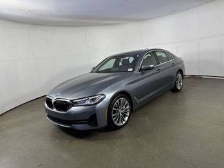 Used 2022 BMW 540i xDrive w/ Premium Package video 2