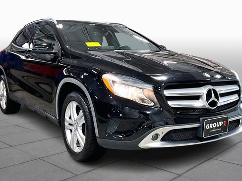 Used 2016 Mercedes-Benz GLA 250 4MATIC image 3