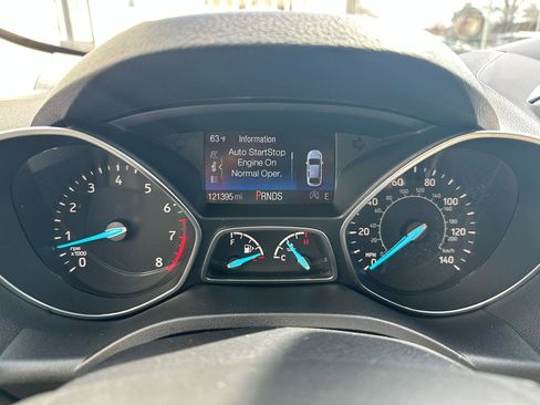 Used 2017 Ford Escape Titanium image 8