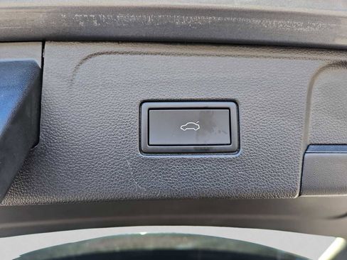 Certified 2024 Volkswagen Atlas SEL image 24