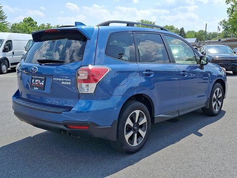Used 2017 Subaru Forester 2.5i Premium AWD/4WD image 5