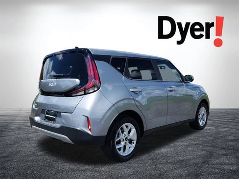 Certified 2024 Kia Soul LX w/ Option Group 015 FWD image 6