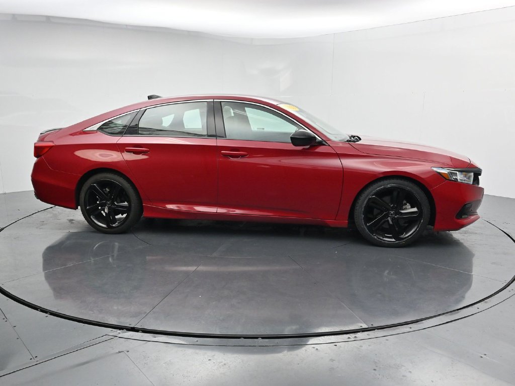 Used 2022 Honda Accord Sport image 9