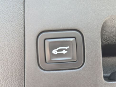 Used 2020 Cadillac XT5 Premium Luxury AWD/4WD image 23