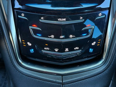 Used 2019 Cadillac CTS Luxury image 32