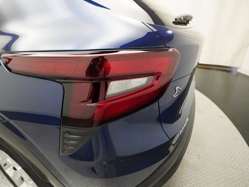 Used 2024 Chevrolet Trax LS w/ LS Convenience Package image 30