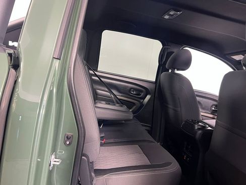Used 2024 Nissan Titan SV w/ SV Bronze Edition Package image 27