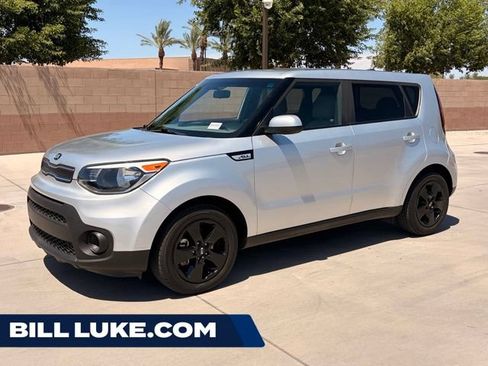 Used 2019 Kia Soul FWD image 1