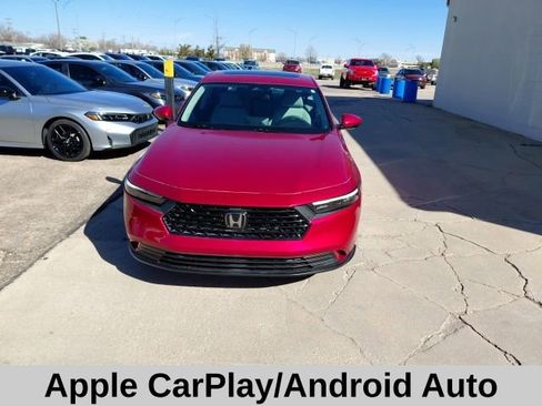 Used 2023 Honda Accord EX image 10