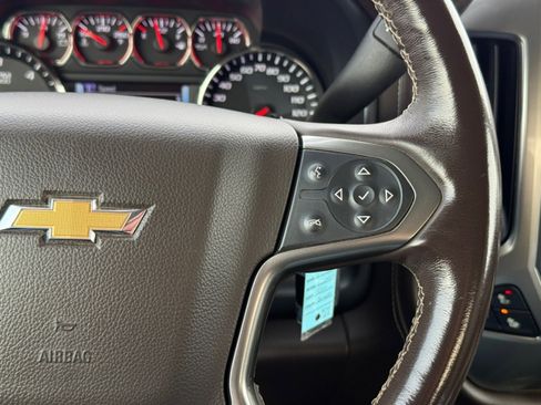 Used 2018 Chevrolet Silverado 1500 LTZ Z71 image 24