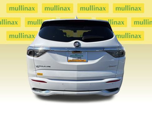 Used 2023 Buick Enclave Avenir w/ Avenir Technology Package image 7