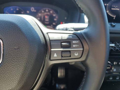 Used 2023 Honda Accord Sport image 23