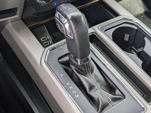 Used 2020 Ford F150 Lariat w/ Equipment Group 502A Luxury image 20