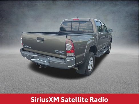 Used 2015 Toyota Tacoma PreRunner w/ SR5 Package RWD image 6