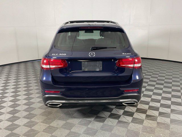 Used 2016 Mercedes-Benz GLC 300 4MATIC image 5