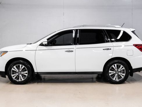 Used 2017 Nissan Pathfinder SL FWD image 11