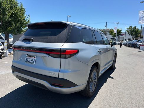 Used 2025 Lexus TX 350 AWD image 5